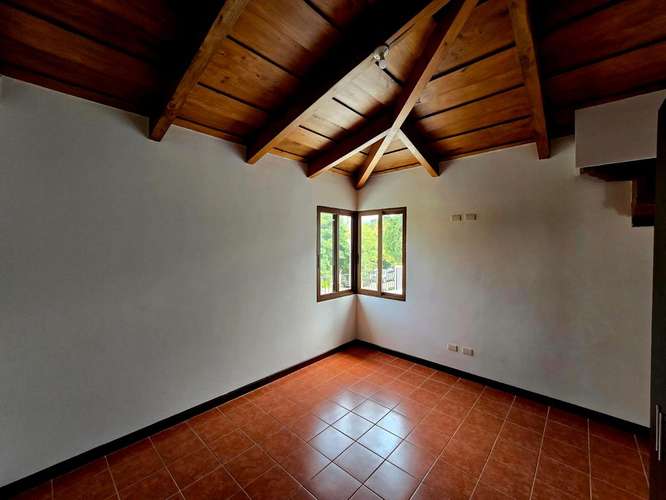 CASA EN VENTA EN ANTIGUA GUATEMALA DENTRO DE CONDOMINIO A 1.6 KM. DEL CENTRO DE LA ANTIGUA  - Imagen 10