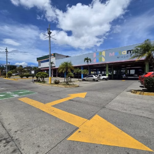 Local Comercial en Renta Metamercado Mixco San Juan - Miniatura 14