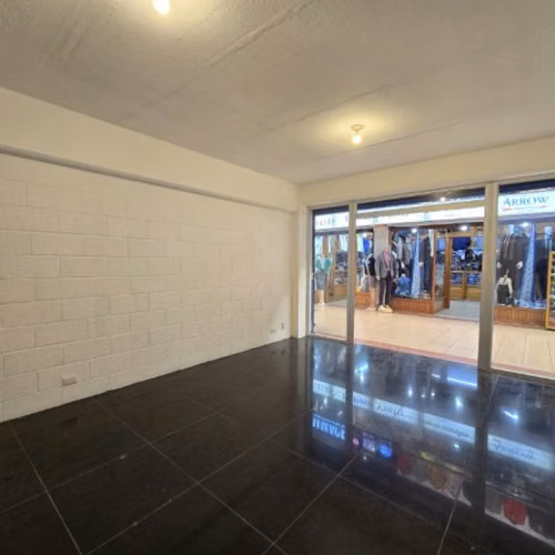 Local Comercial en Renta Metamercado Mixco San Juan - Miniatura 8