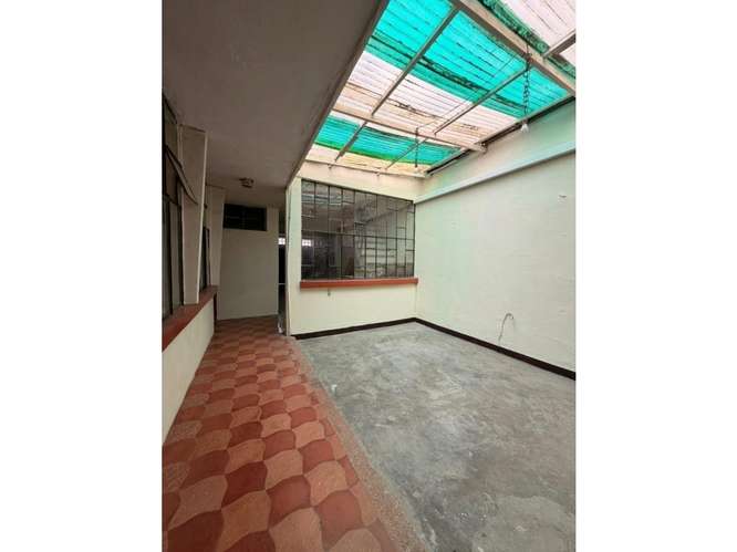  CASA EN ALQUILER – 6 AMBIENTES | ZONA 6, CERCA DE CALLE MARTÍ - Imagen 7