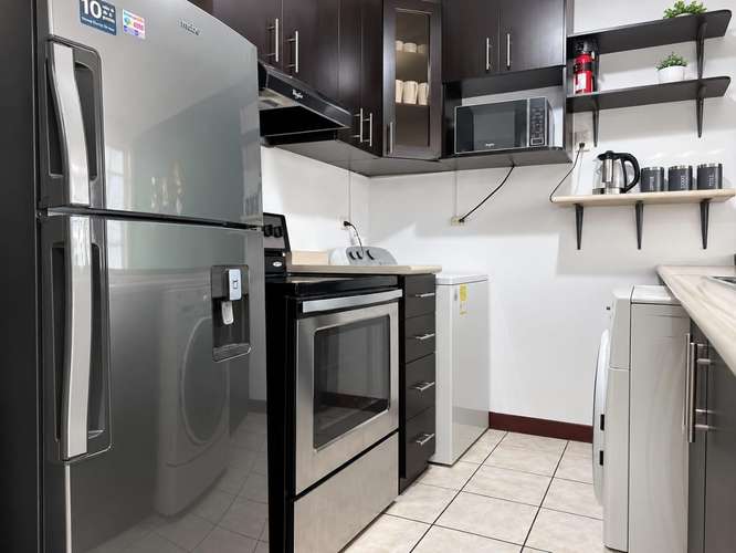APARTAMENTO EN RENTA EN ZONA 10 EDIFICIO AVENIDA 502 - Imagen 4
