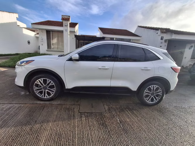  Ford Escape SEL 2020 2.0 EcoBoost Con Todas Sus Bolsas De Aire Intactas 