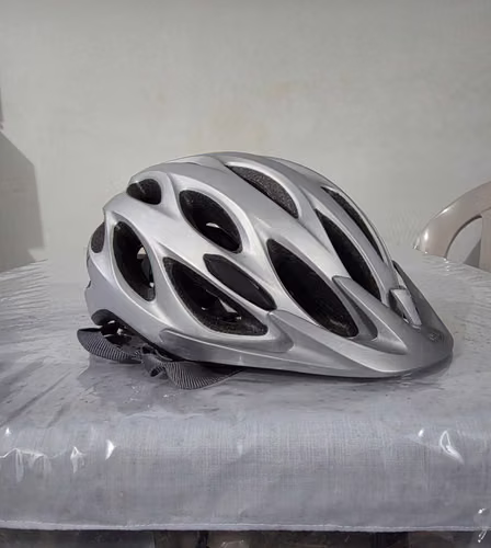 Casco Bell (Negociable) 