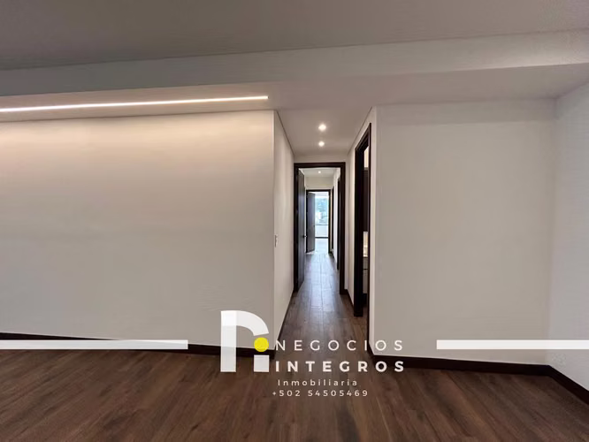 EXCLUSIVO PENTHOUSE DE 2 NIVELES REMODELADO EN VENTA – OAKLAND, ZONA 10 (J) - Imagen 19
