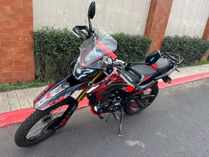 Vendo bonita Vento Crossmax rally 300