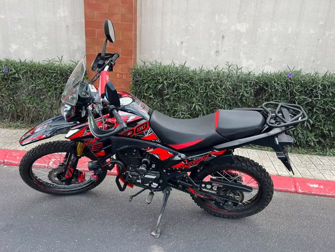 Vendo bonita Vento Crossmax rally 300