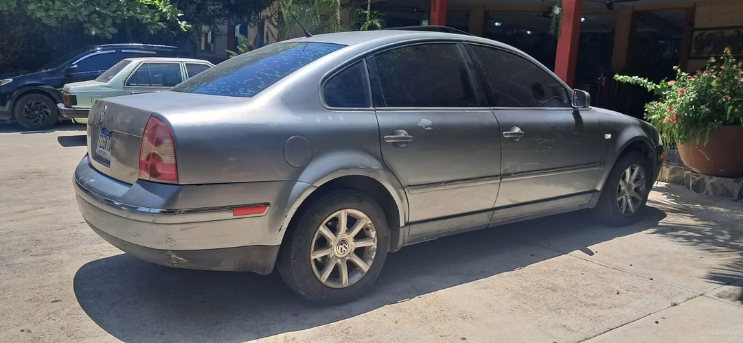 Lindo passat 1.8 turbo automatico - Imagen 3