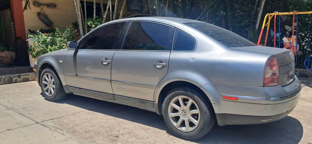 Lindo passat 1.8 turbo automatico - Imagen 4