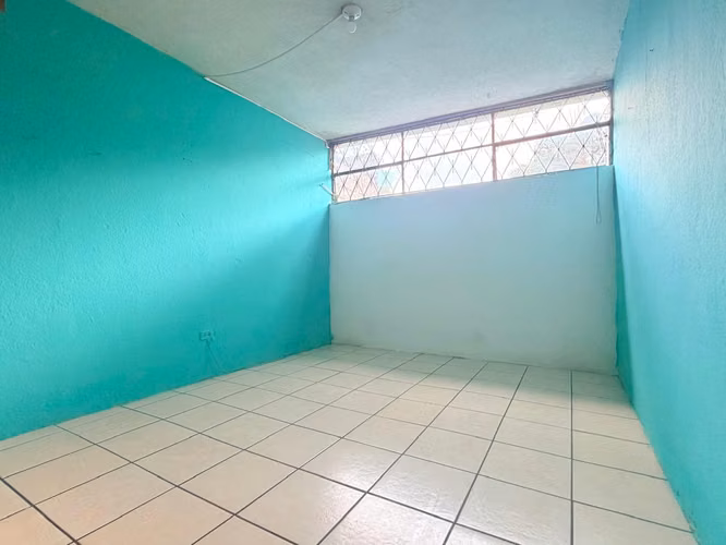 CASA EN VENTA EN ZONA 5, DENTRO DE GARITA  - Imagen 4