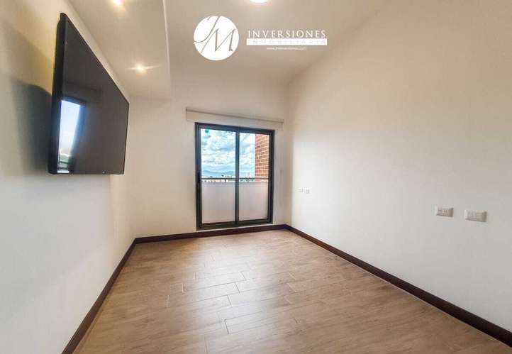 Apartamento en Renta de 2 Dormitorios en zona 10 - Imagen 3