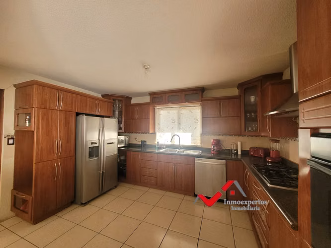 CASA EN VENTA | SAN CRISTÓBAL, ZONA 8 DE MIXCO - Imagen 10
