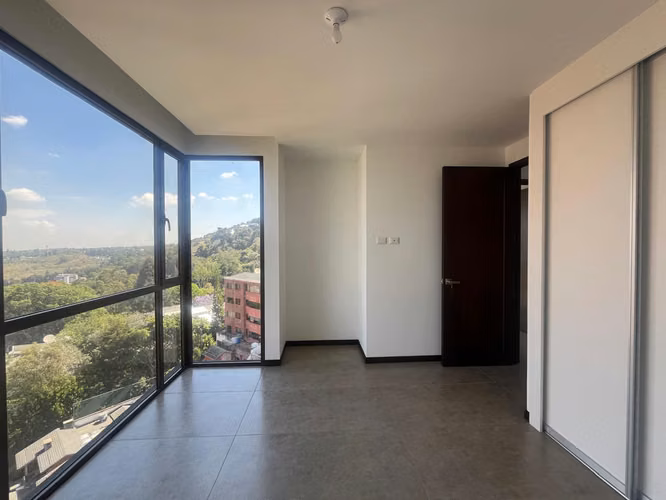 ALQUILER ALBERO SAN LAZARO APARTAMENTO, ZONA 15 DE 3 HABITACIONES  - Imagen 5