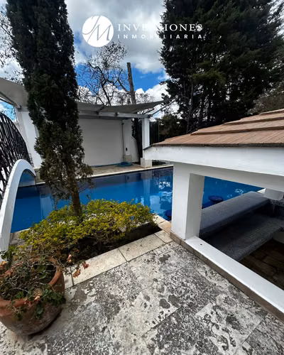 Mansión en Venta de 5 Dormitorios en zona 16 - Imagen 10