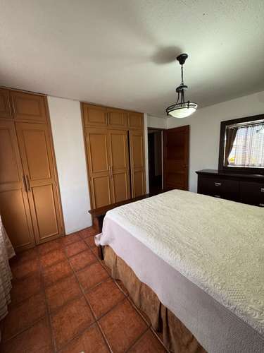 CASA EN RENTA EN LAS CHARCAS ZONA 11 TOTALMENTE AMUEBLADA - Imagen 9