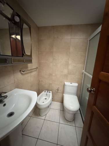 CASA EN RENTA EN LAS CHARCAS ZONA 11 TOTALMENTE AMUEBLADA - Imagen 13