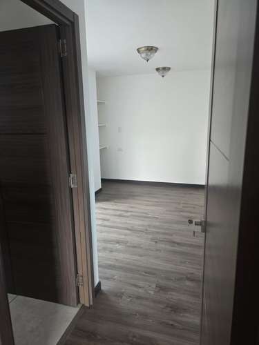 APARTAMENTO EN RENTA EN DIFIORI ZONA 7 CALZADA MATEO FLORES - Imagen 10