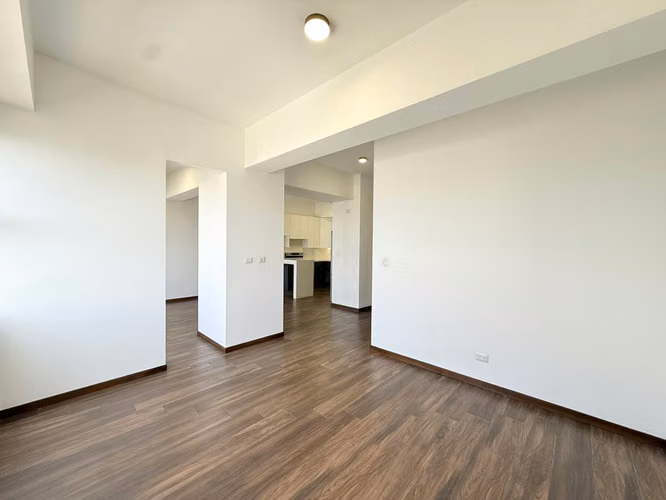 Apartamento en renta por la 20 calle zona 10 - Miniatura 9