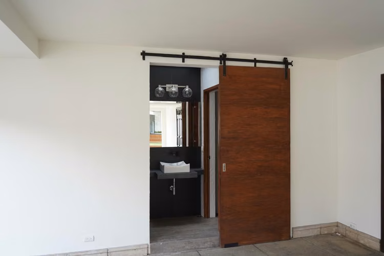 CASA HERMOSA EN VENTA EN EL PRADO ZONA 10 - Miniatura 7