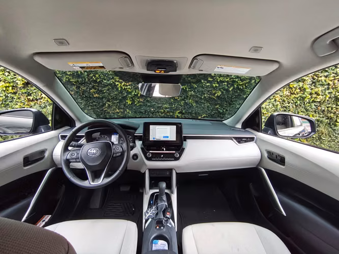 Toyota Corolla Cross Le Fwd Modelo 2025 - Imagen 7