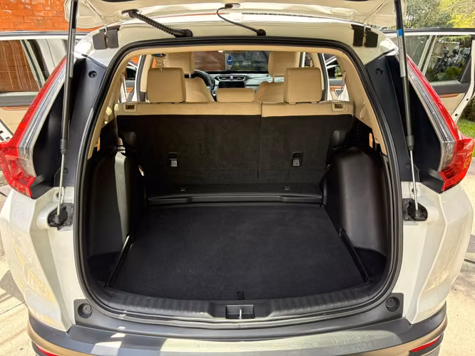 Honda CR-V EX 1.5T año 2021 28,000 millas  - Imagen 4