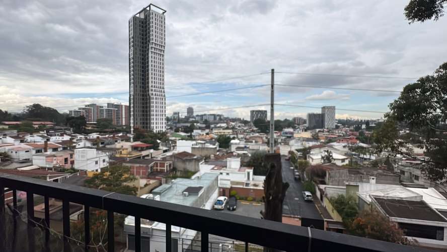 Apartamento en Mariscal, Zona 11 - Imagen 3