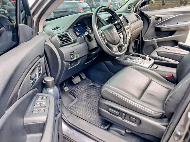 2021 HONDA PILOT 3.5L V6 I-VTEC GASOLINA 280HP TORQUE 355 NM IMPECABLE CAMIONETA IMPORTADA PARA USO FAMILIAR MILLAJE REA - Imagen 8