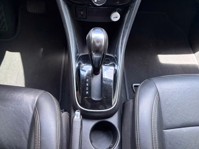 Chevrolet Trax Premier de Agencia Modelo 2020 - Imagen 9