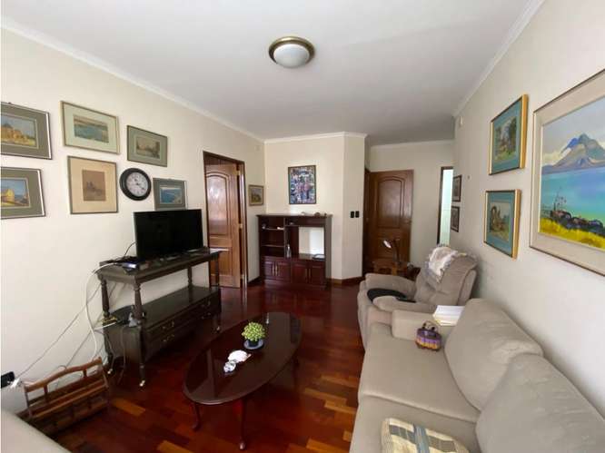 Apartamento en Venta Zona 10 - Imagen 4
