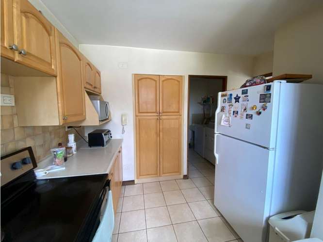 Apartamento en Venta Zona 10 - Imagen 6