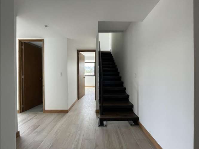Apartamento en Renta Zona 14 - Imagen 2