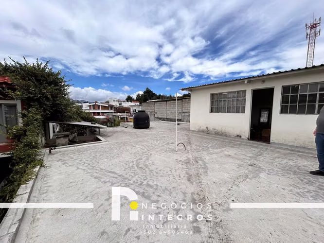 VENDO CASA SOBRE CARRIL AUXILIAR DEL PERIFERICO Z.7  Tikal 3 – (J) - Imagen 8