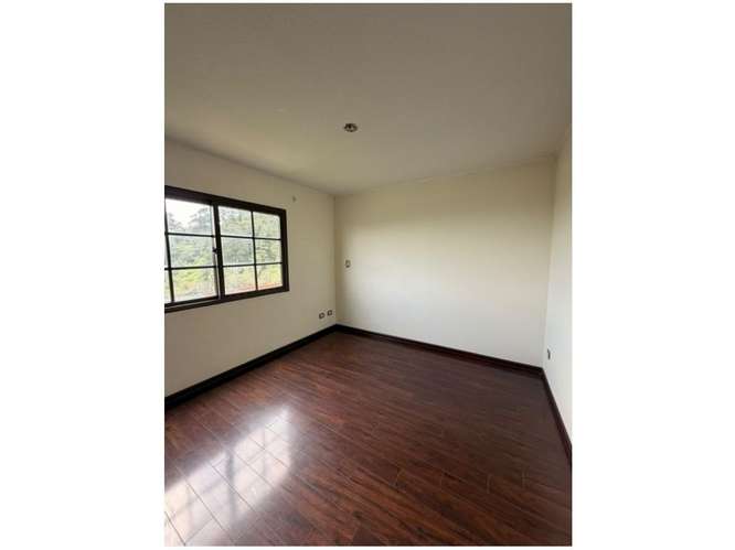 Casa en Venta Zona 16 - Imagen 11
