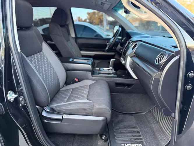 Toyota Tunda 2020 5.7 V8 4x4 TSS OFF-ROAD