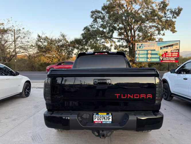 Toyota Tunda 2020 5.7 V8 4x4 TSS OFF-ROAD