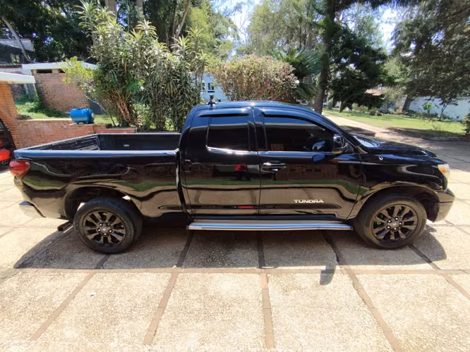 Toyota Tundra 2011 SR5 Doble Cabina 4x2 