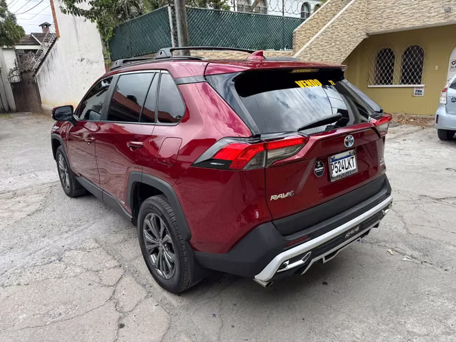 Toyota RAV4 XLE Hybrid AWD 2022 - Imagen 3