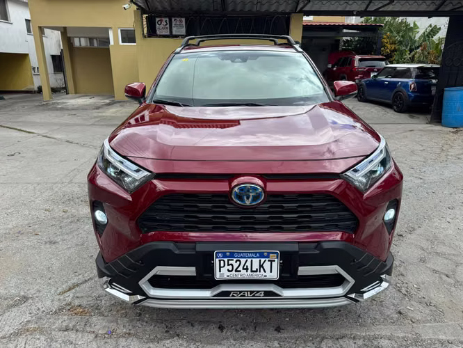 Toyota RAV4 XLE Hybrid AWD 2022 - Imagen 4
