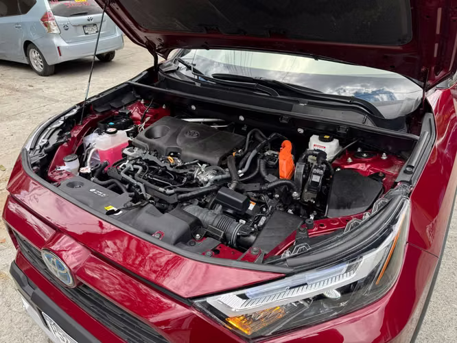 Toyota RAV4 XLE Hybrid AWD 2022 - Imagen 10
