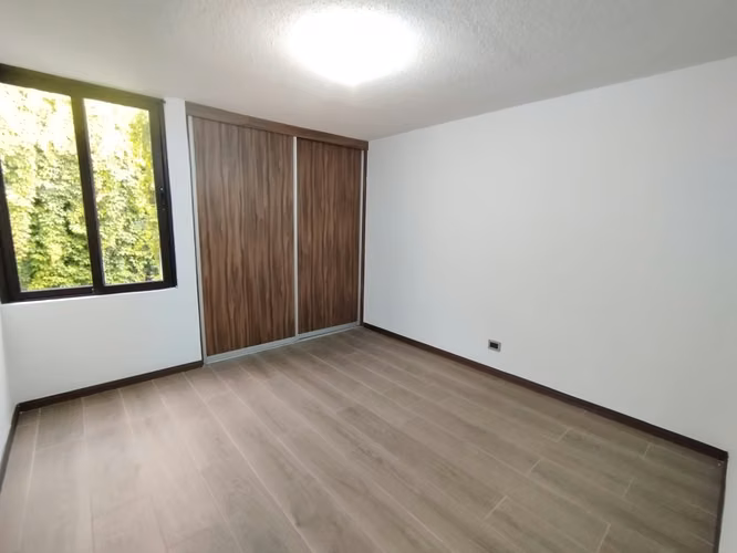  Casa en Venta | Zona 16 | 3 Habitaciones - 3.5 Baños