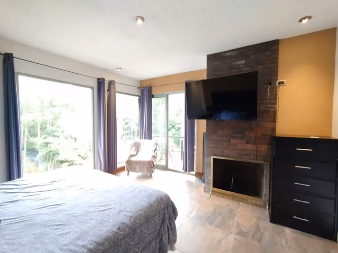 Exclusiva Residencia  en Muxbal /  Privacidad, Naturaleza y Conectividad!!!