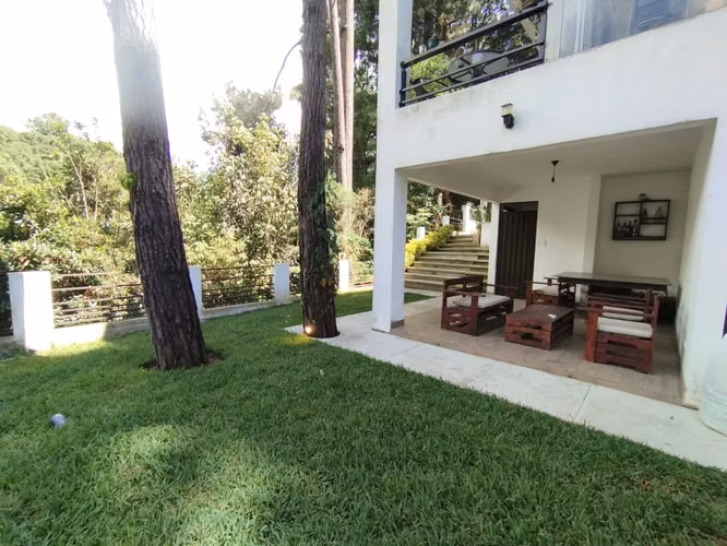  Exclusiva Residencia  en Muxbal /  Privacidad, Naturaleza y Conectividad!!!