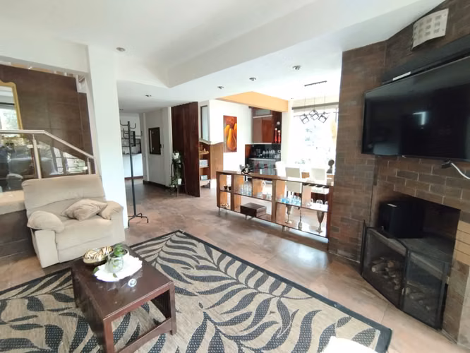  Exclusiva Residencia  en Muxbal /  Privacidad, Naturaleza y Conectividad!!!