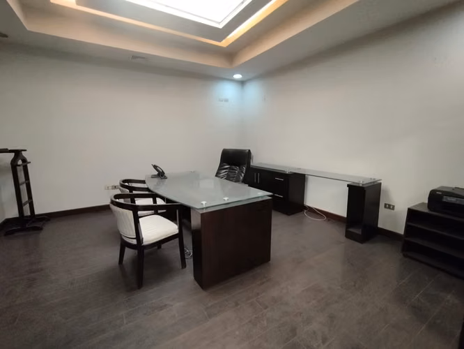 Edificio Corporativo en Renta – Zona 13 - Miniatura 7
