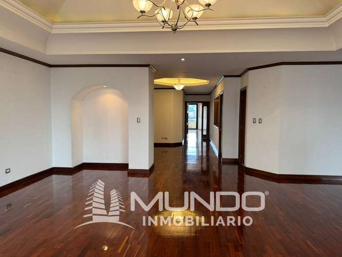 PENTHOUSE EN VENTA Y RENTA EN ZONA 10, A UNA CUADRA DE LA ESTACIÓN. - Imagen 7