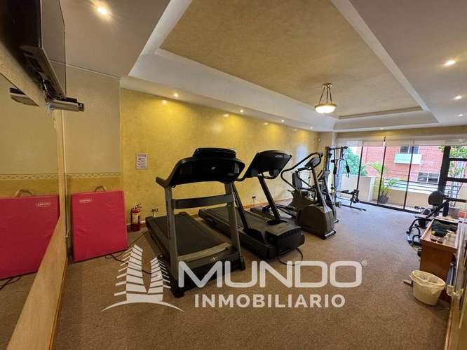 PENTHOUSE EN VENTA Y RENTA EN ZONA 10, A UNA CUADRA DE LA ESTACIÓN. - Imagen 10