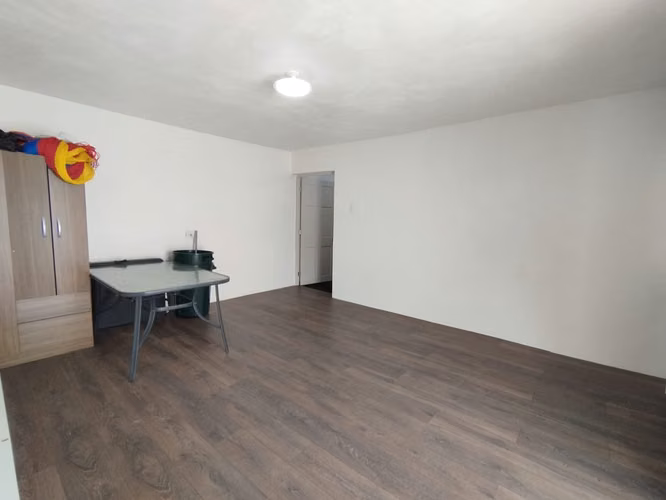 OPORTUNIDAD DE INVERSIÓN! Casa en Venta – Colonia San Rafael, Zona 6 - Imagen 12