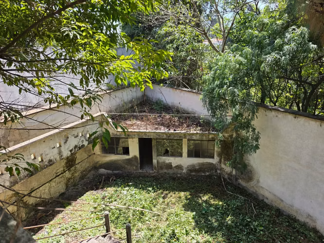 VENDO TERRENO EN EL CARMEN PARA DEMOLER O REMODELAR - Imagen 2