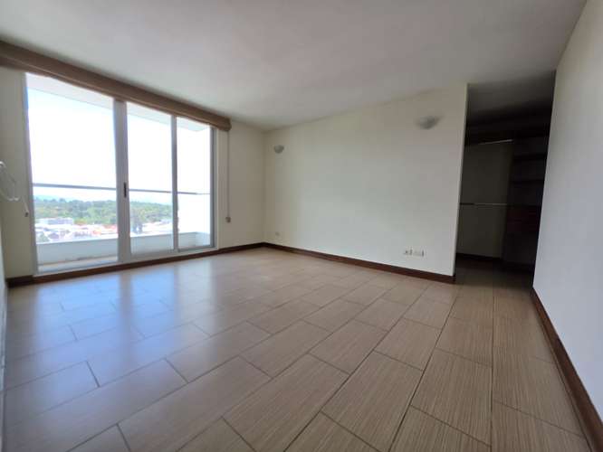 APARTAMENTO EN RENTA EN CONDADO LA VILLA ZONA 14 - Imagen 2