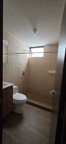 CASA HERMOSA EN VENTA ZONA 16  - Imagen 8