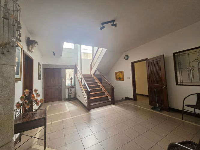 HOUSE FOR SALE IN THE KASKADA KM 16.5 FALLS - 124; 4 ROOMS WITH BATHROOM